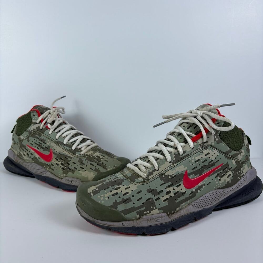 Rare VTG Nike SFB free run Camo streetwear trainers womens 11 / mens 9.5